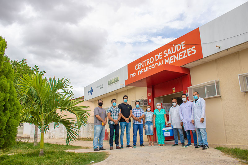 Prefeitura de Inhapi recebe primeiras doses de vacina contra o COVID-19